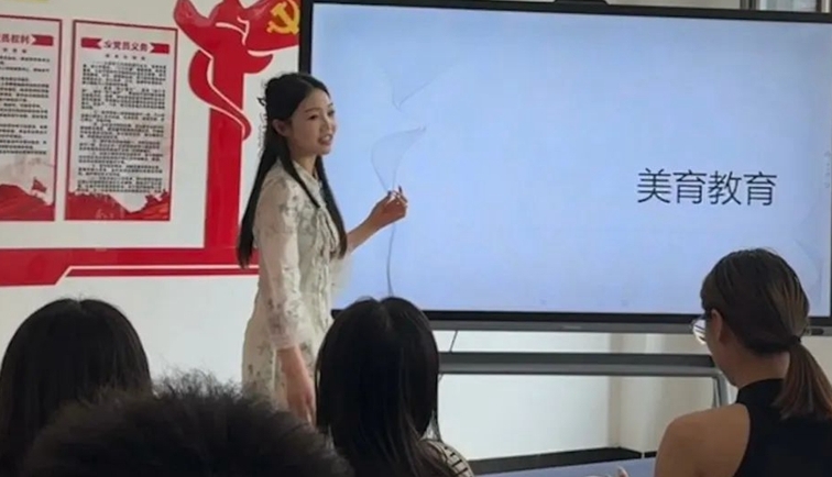 ag8九游会登入二级学院新生辅导员写给新生的一封信！（四）